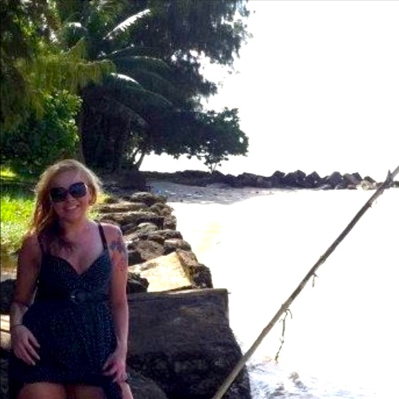 Meet your Posher, Stefania - Picture 1 of 1